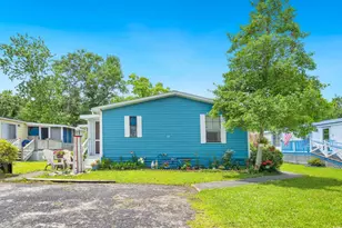 17 Crooked Island Cir, Murrells Inlet, SC 29576 - Photo 1