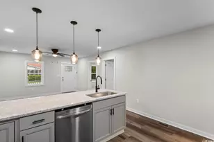 1712 Singleton St, Conway, SC 29527 - Photo 8