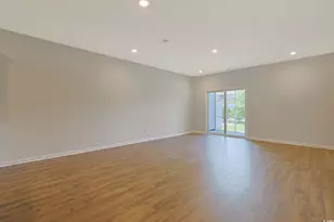 184 Sea Shell Dr, Murrells Inlet, SC 29576 - Photo 2