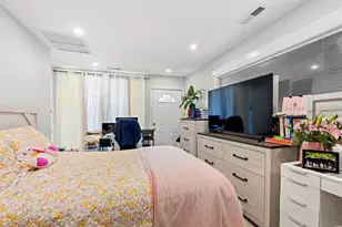 304 1st Ave N, Myrtle Beach, SC 29577 - Photo 4