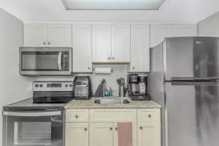 201 S Ocean Blvd, Myrtle Beach, SC 29577 - Photo 10