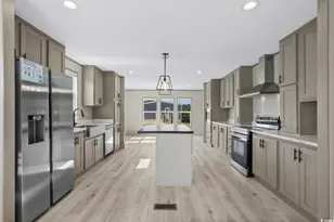 1126 Amanda Ln, Loris, SC 29569 - Photo 10