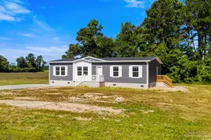 1132 Amanda Ln, Loris, SC 29569 - Photo 2