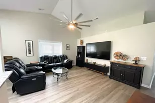 620 Bathurst Dr, Myrtle Beach, SC 29579 - Photo 4