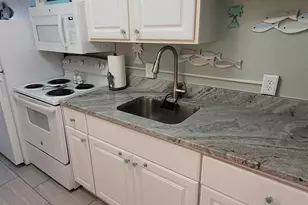 1207 S Ocean Blvd, Myrtle Beach, SC 29577 - Photo 8