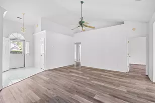 509 Wildflower Trl, Myrtle Beach, SC 29579 - Photo 6