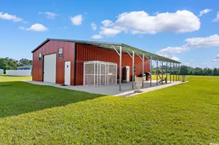 813 Sisters Rd, Loris, SC 29569 - Photo 32