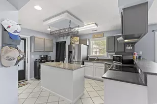 4265 Villas Dr, Little River, SC 29566 - Photo 4