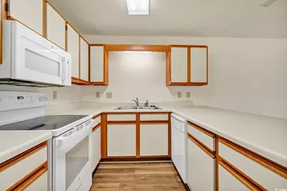 510 Fairwood Lakes Dr. #19-C, Myrtle Beach, SC 29588 - Photo 6