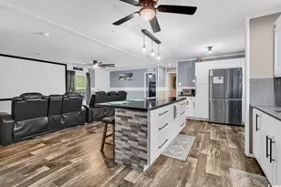 7500 Aubrey Ln, Myrtle Beach, SC 29588 - Photo 2