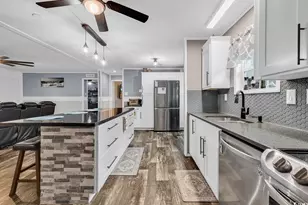 7500 Aubrey Ln, Myrtle Beach, SC 29588 - Photo 6