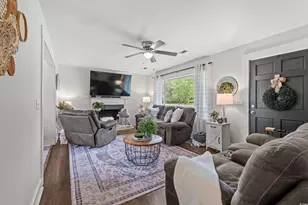 208 Sherwood Dr, Conway, SC 29526 - Photo 4