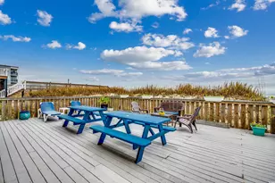 126 N Waccamaw Dr, Garden City, SC 29576 - Photo 30