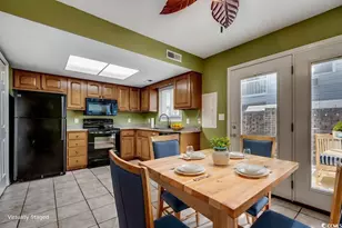 405 Hillside Dr N, North Myrtle Beach, SC 29582 - Photo 8