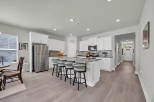 1317 Captain Hooks Wy, North Myrtle Beach, SC 29582 - Photo 4