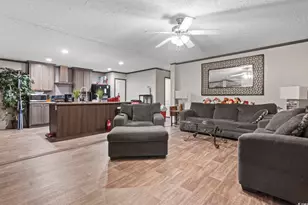 386 Persimmon Ln, Myrtle Beach, SC 29579 - Photo 4