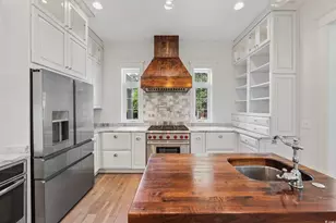 724 Tuckers Rd, Pawleys Island, SC 29585 - Photo 10