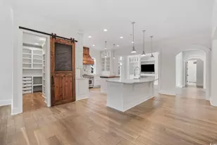 724 Tuckers Rd, Pawleys Island, SC 29585 - Photo 12
