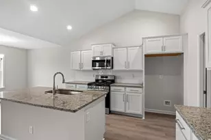 514 Woodside Dr, Conway, SC 29526 - Photo 4