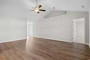 1032 Woodside Dr, Conway, SC 29526 - Photo 2