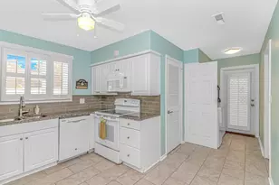 724 Sycamore Ave, Myrtle Beach, SC 29577 - Photo 14