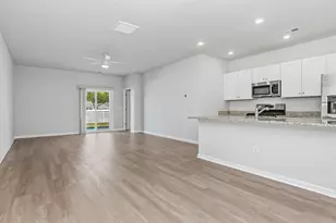 8196 Forest Edge Dr, Myrtle Beach, SC 29579 - Photo 6