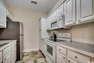 105 Fountain Pointe Ln, Myrtle Beach, SC 29579 - Photo 12