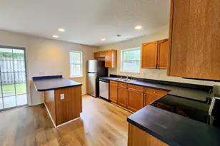 3523 Chestnut Dr, Myrtle Beach, SC 29577 - Photo 10