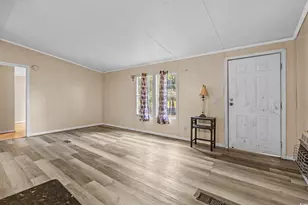 1727 Mineral Springs Rd, Conway, SC 29527 - Photo 10