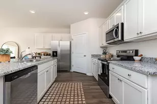 2075 Locust Ridge Dr, Shallotte, NC 28470 - Photo 4