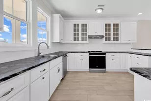 618 Underwood Dr, Murrells Inlet, SC 29576 - Photo 6