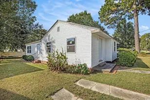 307 E Lloyd St, Mullins, SC 29574 - Photo 22