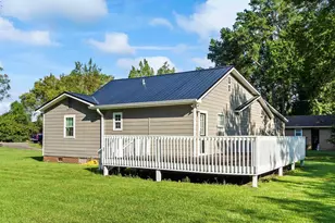 1210 John St, Mullins, SC 29574 - Photo 4