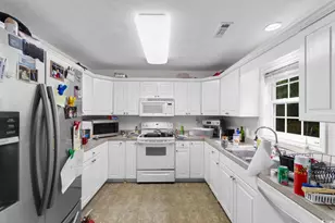 1117 Lochwood Ln, Conway, SC 29526 - Photo 4