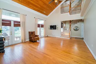 1011 Clubhouse Dr, North Myrtle Beach, SC 29582 - Photo 10