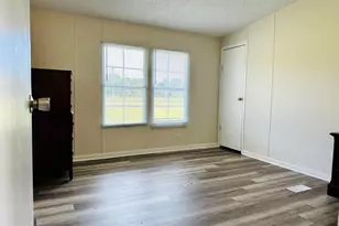 2067 Willow Creek Rd, Effingham, SC 29541 - Photo 14