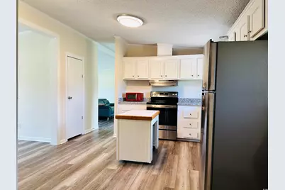 2067 Willow Creek Rd, Effingham, SC 29541 - Photo 32