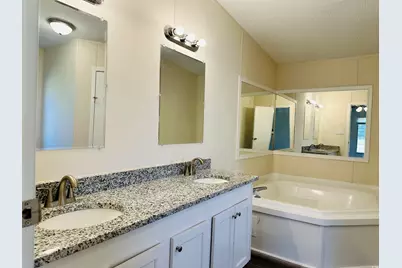 2067 Willow Creek Rd, Effingham, SC 29541 - Photo 38