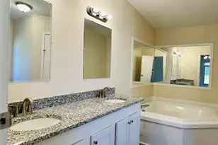 2067 Willow Creek Rd, Effingham, SC 29541 - Photo 38