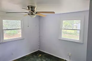90 Oak Tree St, Hallsboro, NC 28442 - Photo 12
