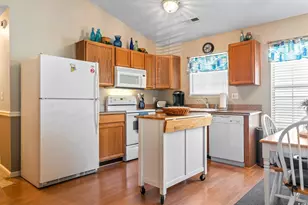 404 Chesterfield Ct, Myrtle Beach, SC 29577 - Photo 8