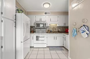 5905 S Kings Hwy, Myrtle Beach, SC 29575 - Photo 12