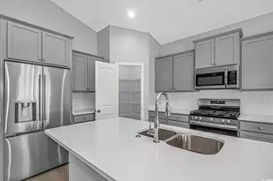 403 Lifestyle Ct, Surfside Beach, SC 29575 - Photo 6