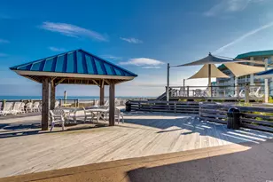 601 Retreat Beach Cir, Pawleys Island, SC 29585 - Photo 24