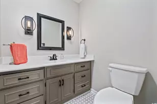 130 Parkview Dr, Pawleys Island, SC 29585 - Photo 18