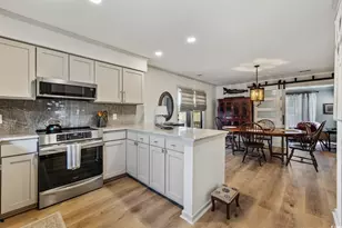 908 Prince William Ct, Murrells Inlet, SC 29576 - Photo 8