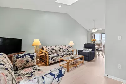 212 29th Ave. N #206, North Myrtle Beach, SC 29582 - Photo 4