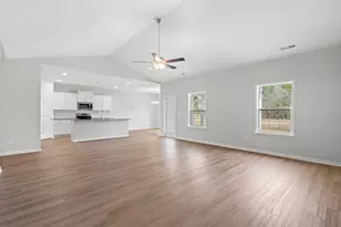 609 Bay St, Aynor, SC 29511 - Photo 2