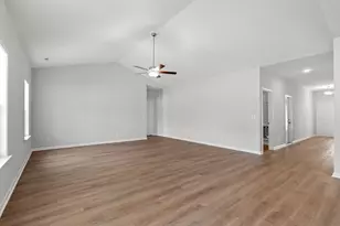 609 Bay St, Aynor, SC 29511 - Photo 8