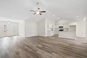 335 Barn Owl Wy, Conway, SC 29527 - Photo 4